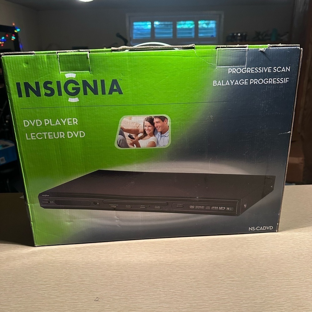 Insignia NS-CADVD progressive scan player Brand New In Box - Picture 4 of 5